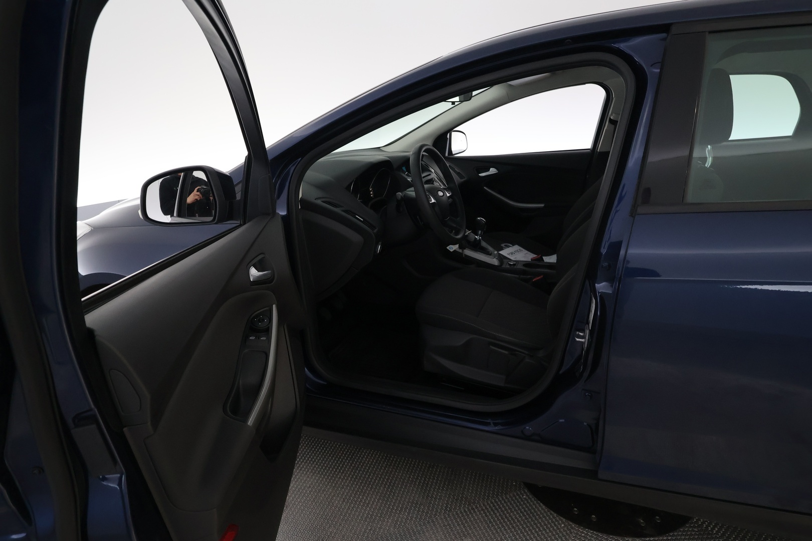 FORD Focus 22
