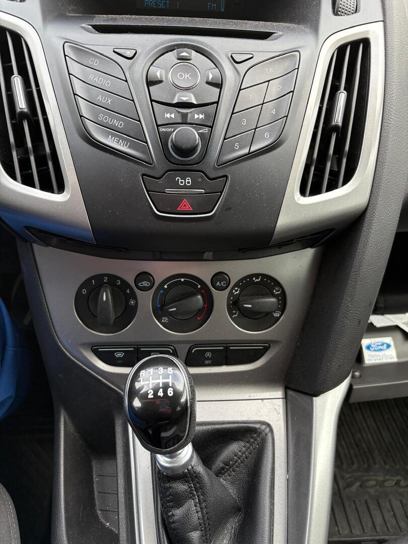 FORD Focus 2013