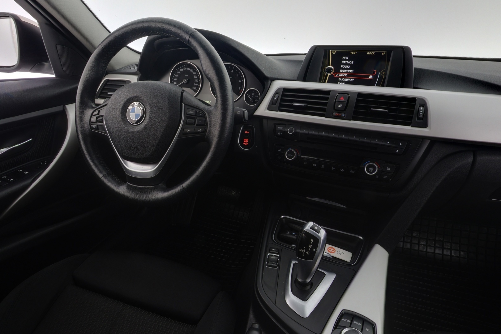 BMW 320 2013