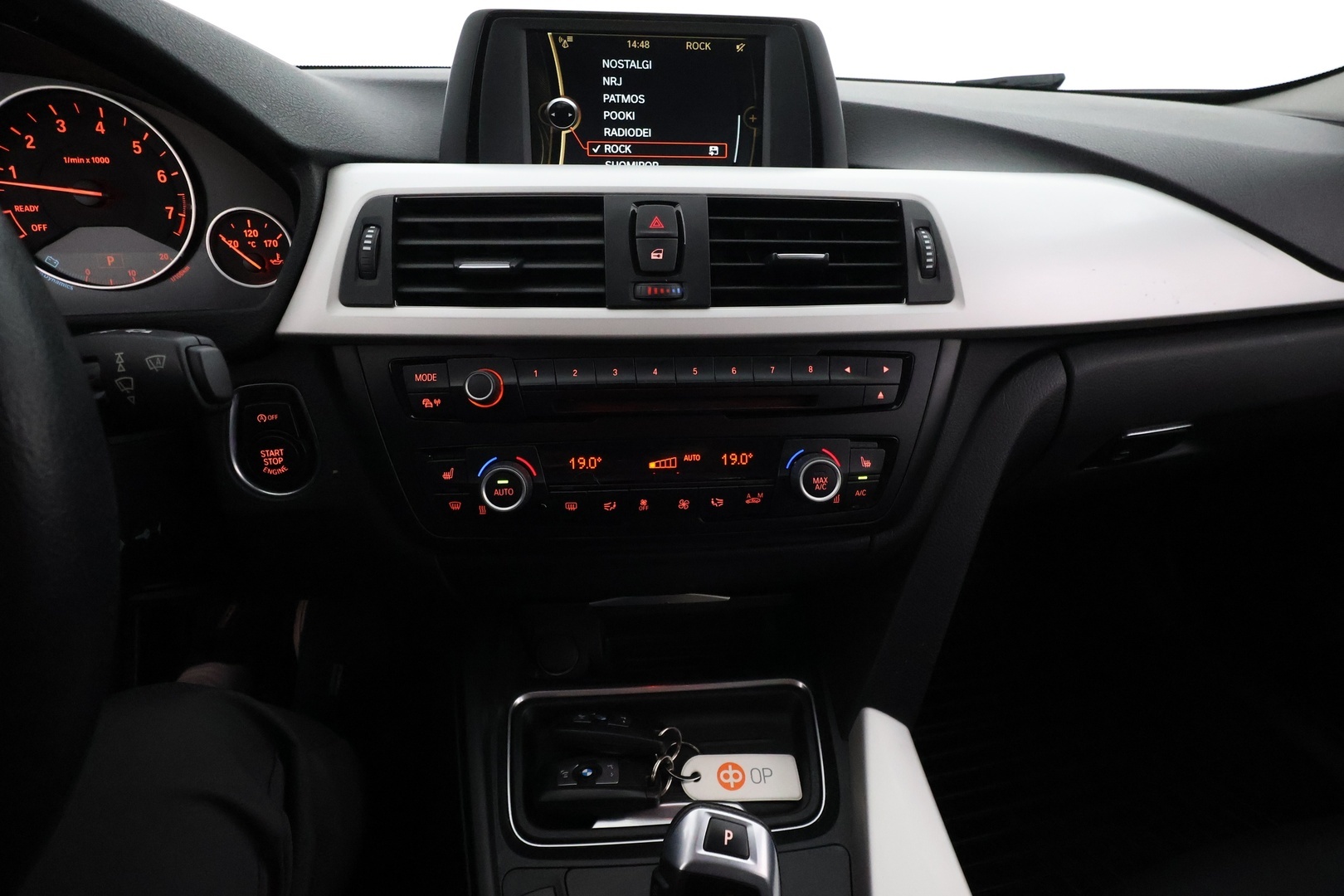 BMW 320 2013