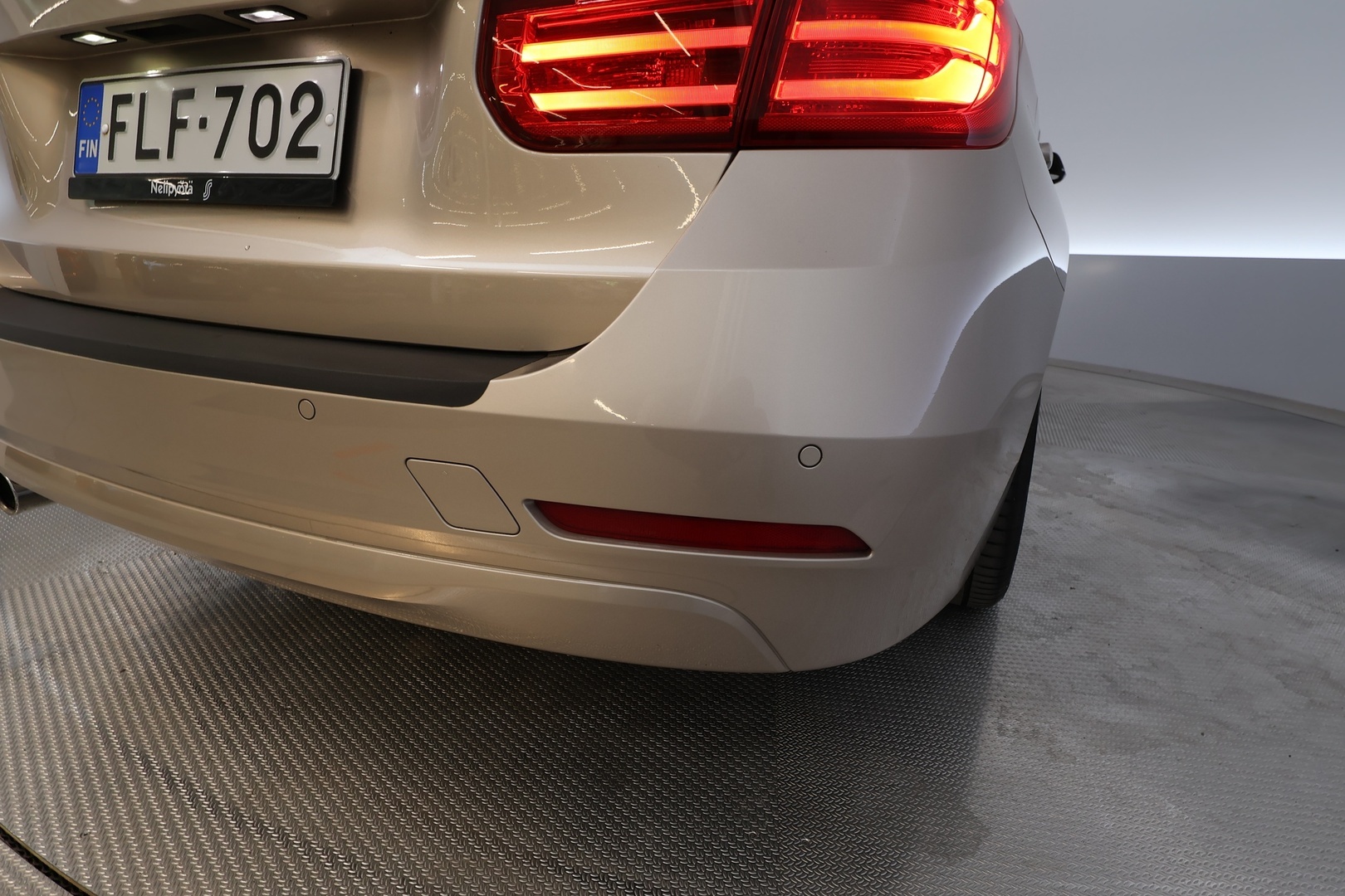 BMW 320 2013