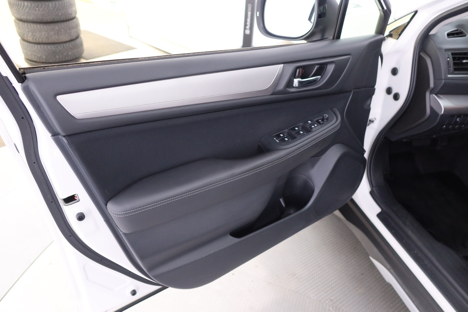 SUBARU Outback 2019