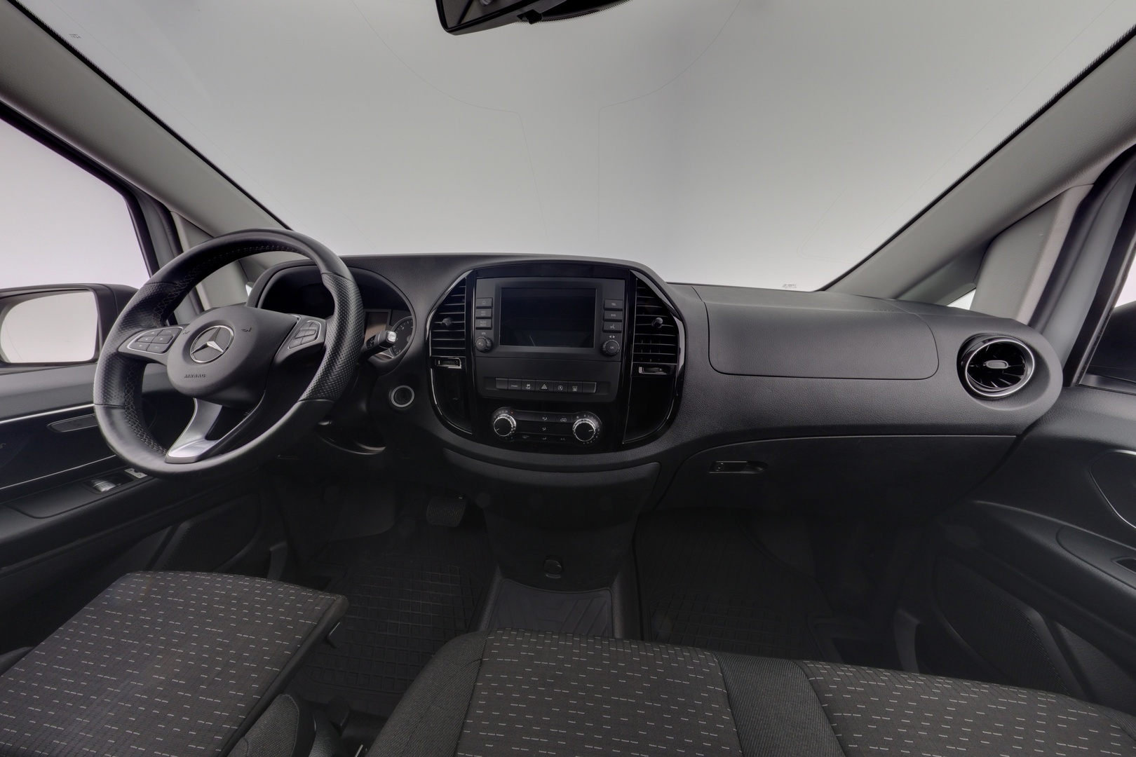 MERCEDES-BENZ Vito 2022