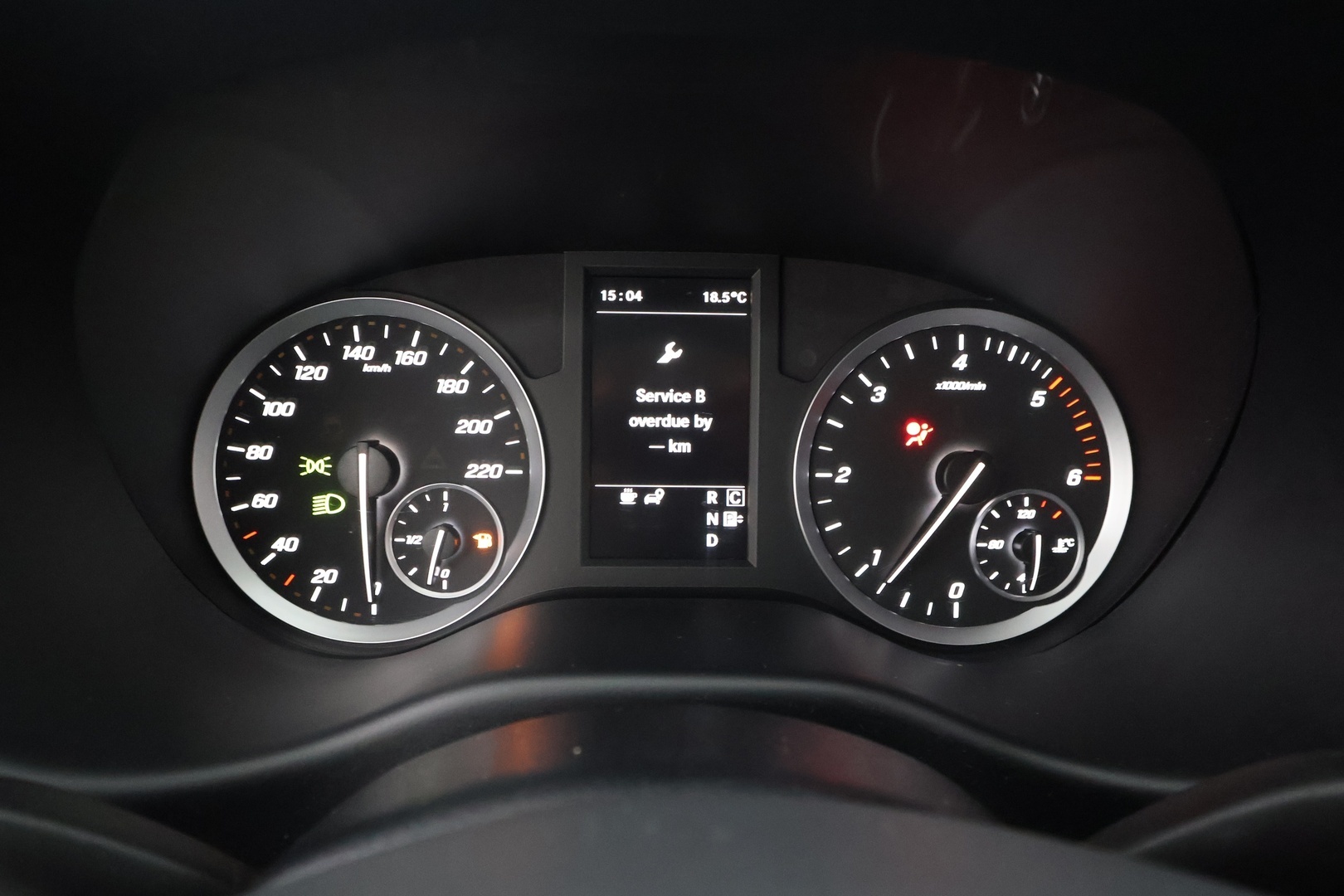 MERCEDES-BENZ Vito 2022