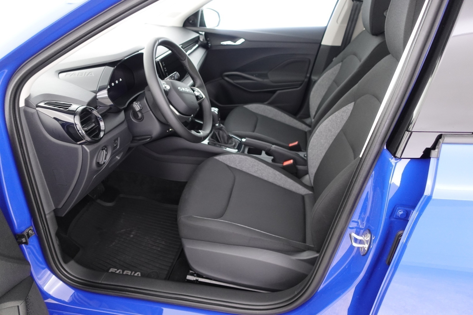 SKODA FABIA 2025
