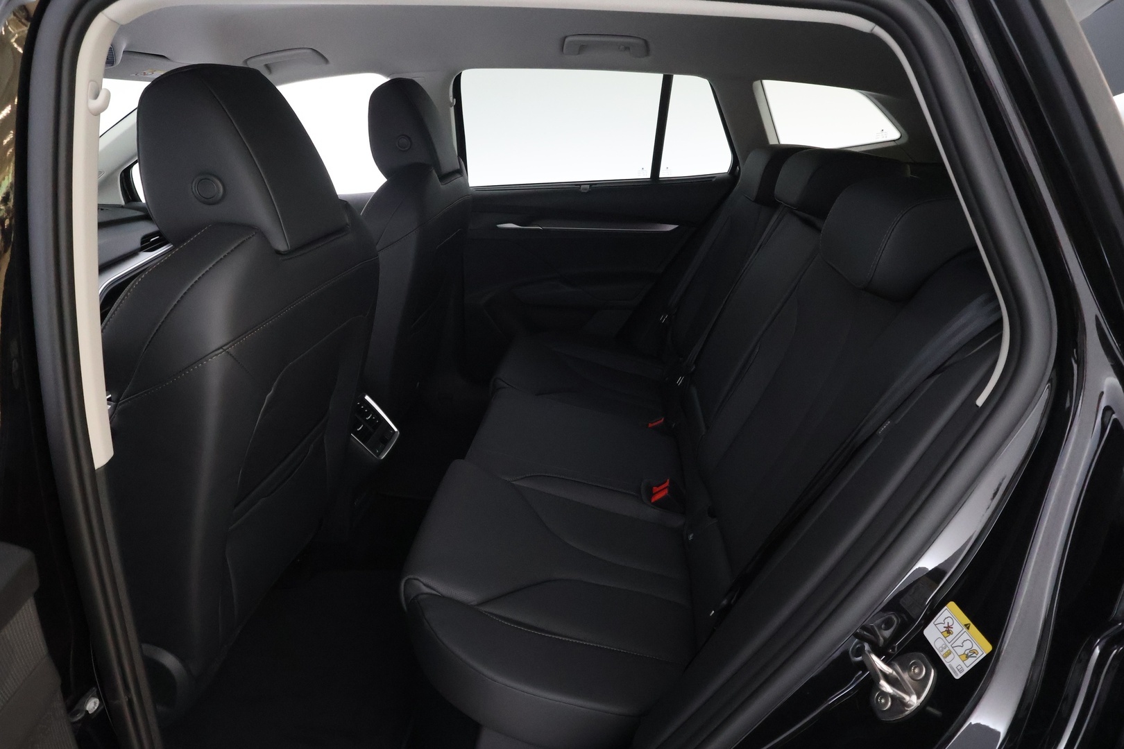SKODA Enyaq 2027
