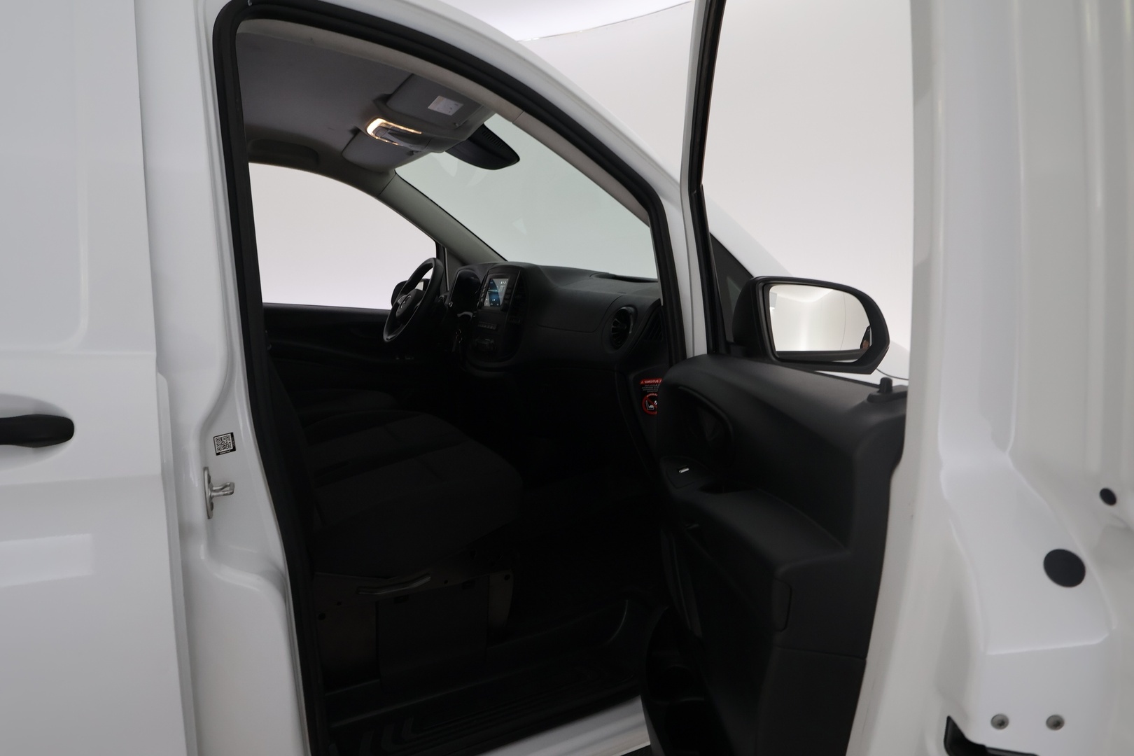 MERCEDES-BENZ Vito 24