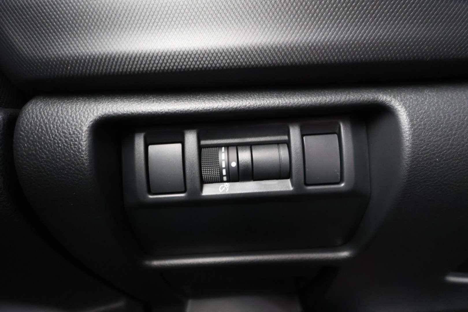 SUBARU Forester 2025