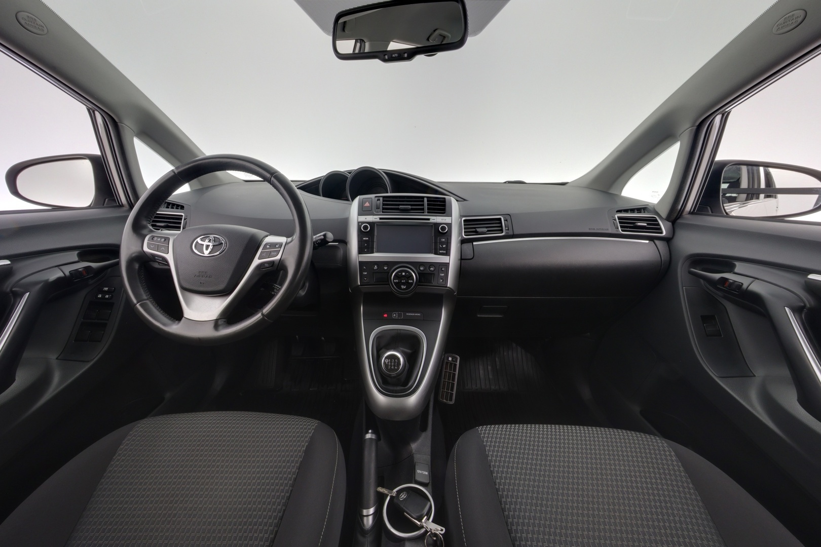 TOYOTA Verso 2014