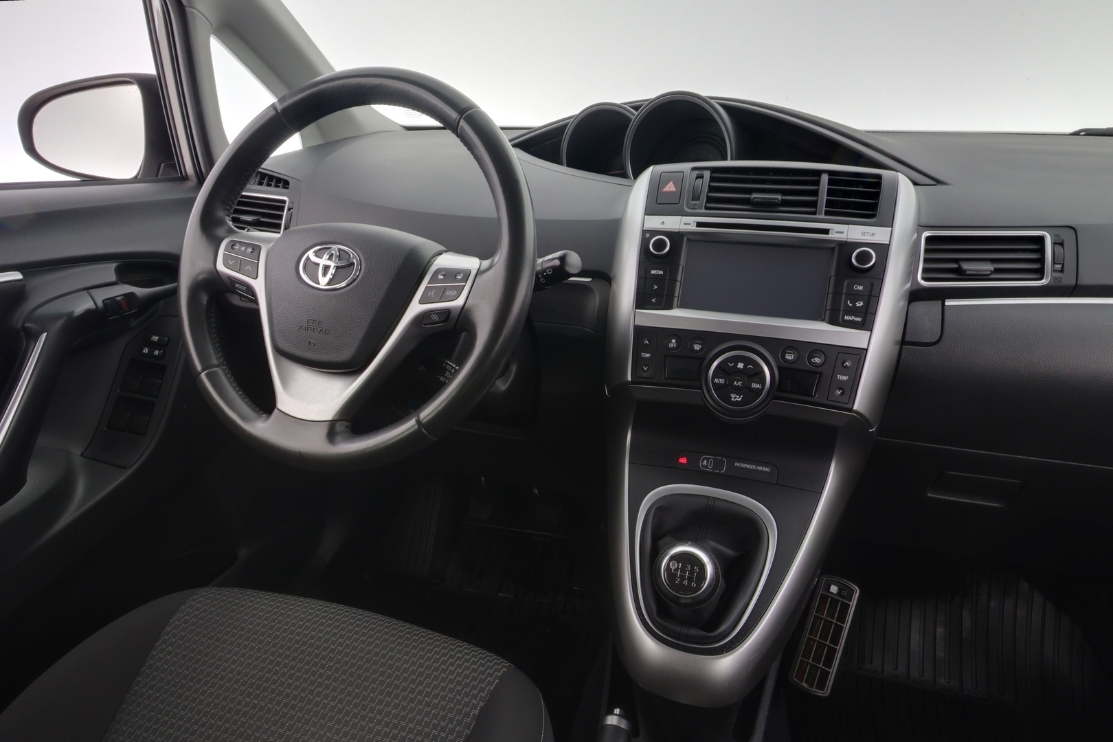 TOYOTA Verso 2014
