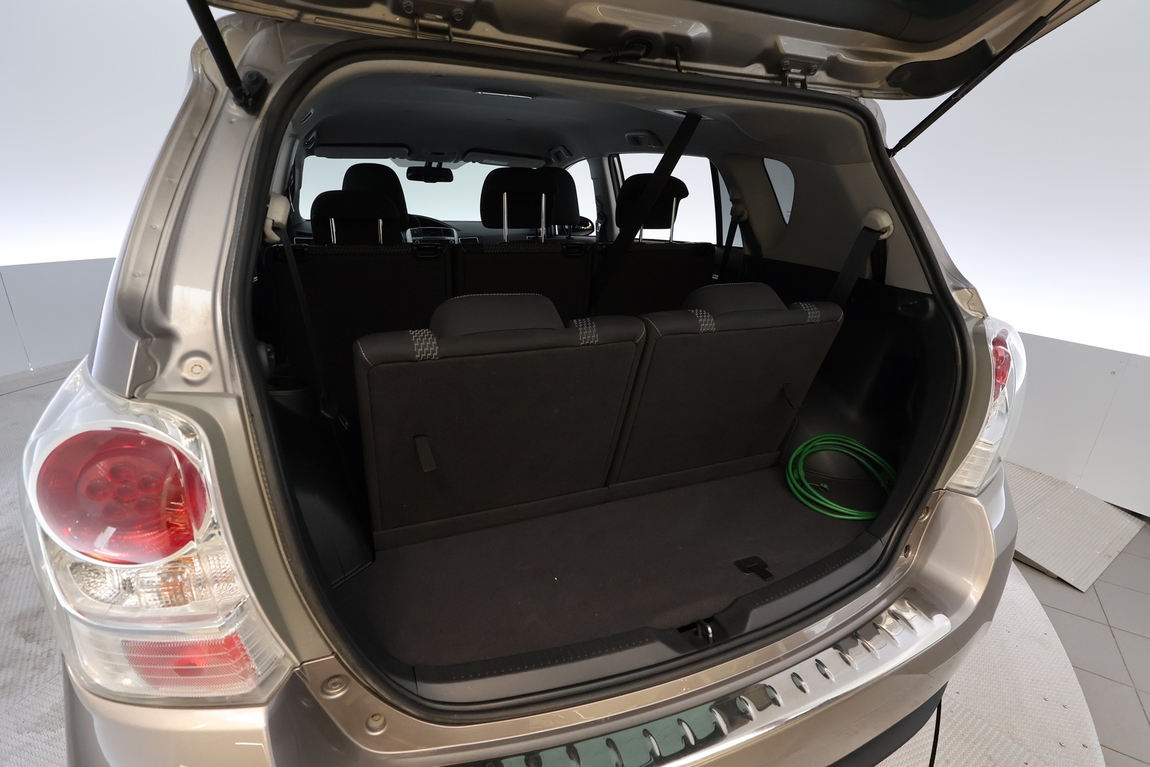 TOYOTA Verso 2014