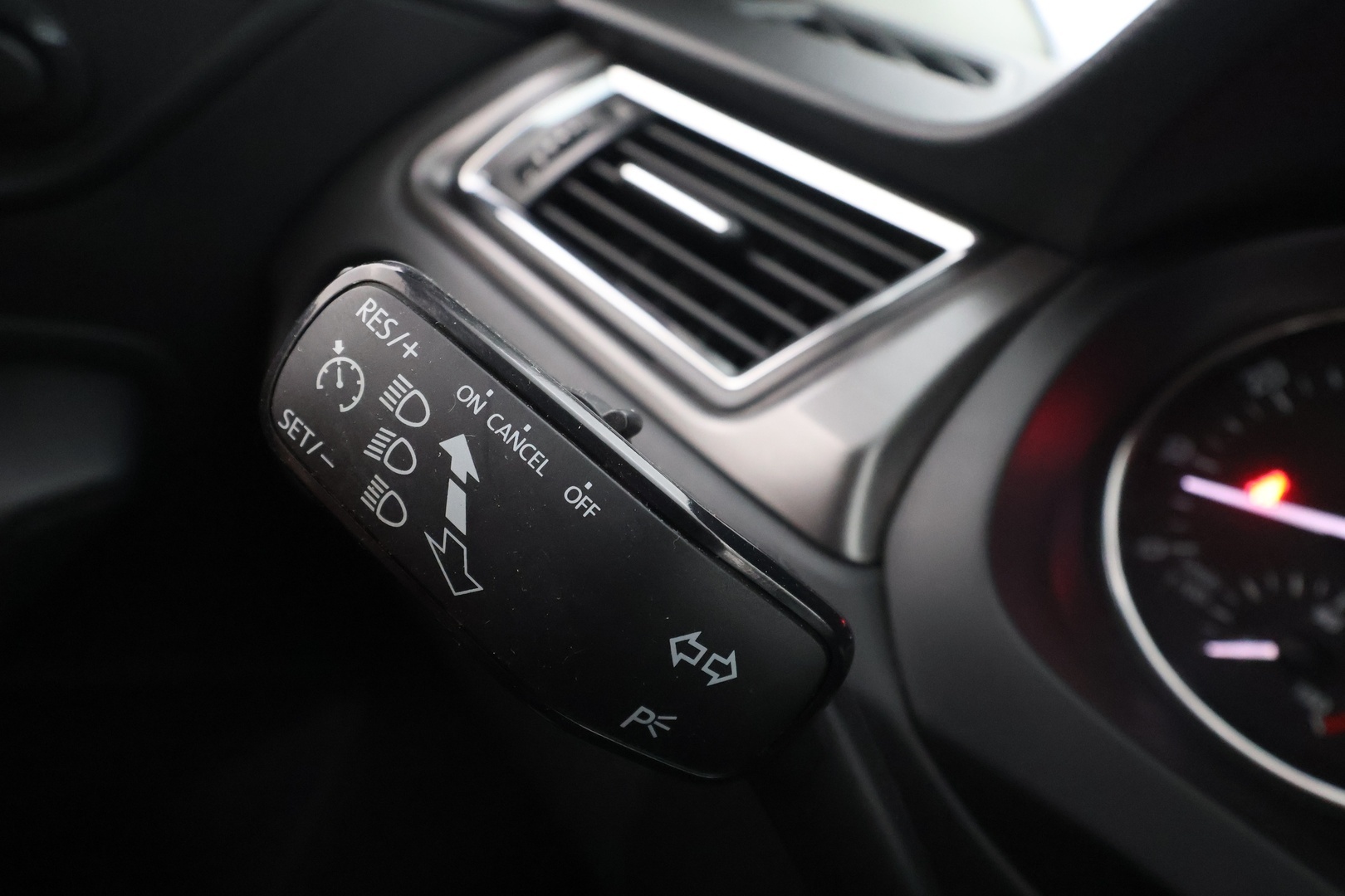 SKODA Rapid 2016