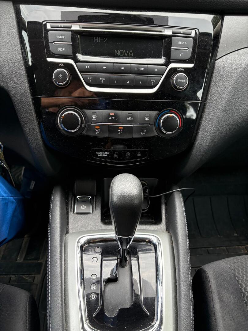 NISSAN Qashqai 2016