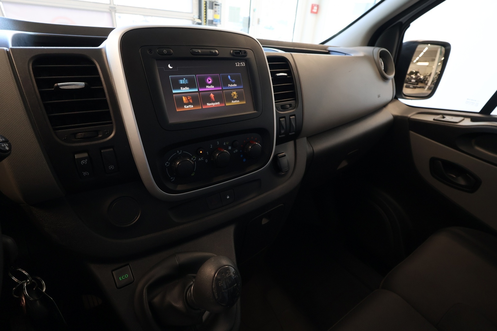 RENAULT Trafic 2018