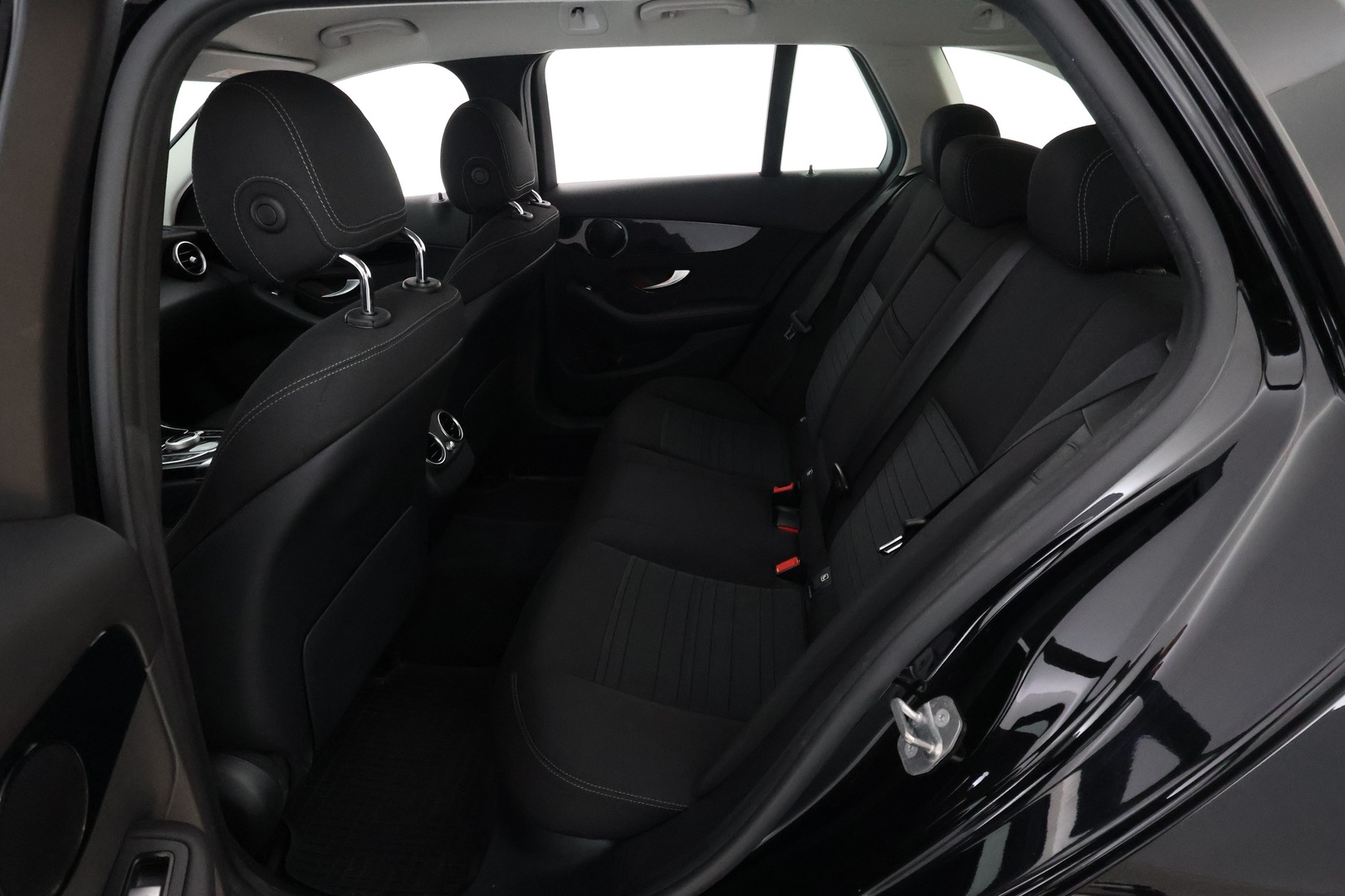 MERCEDES-BENZ C 2019