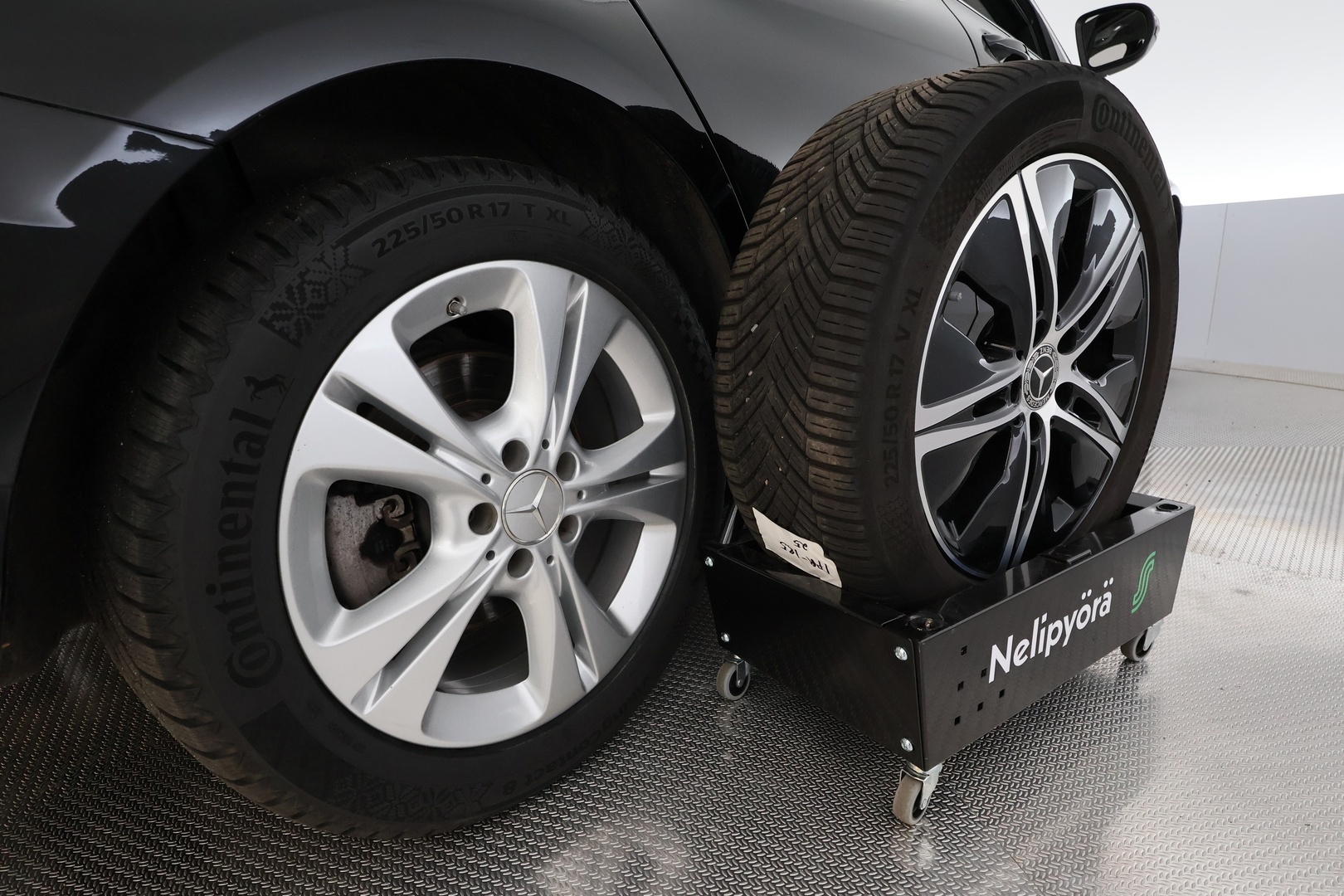 MERCEDES-BENZ C 2019