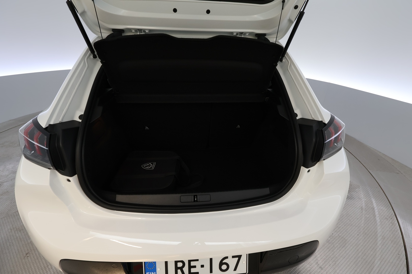 PEUGEOT e-208 2023