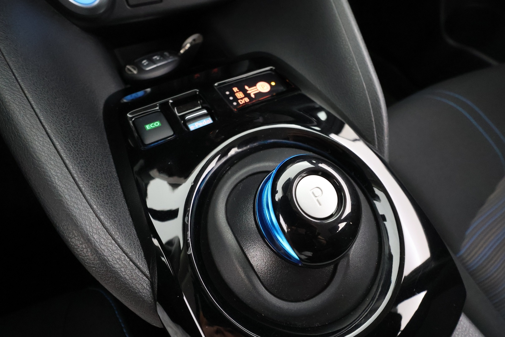 NISSAN Leaf 2023