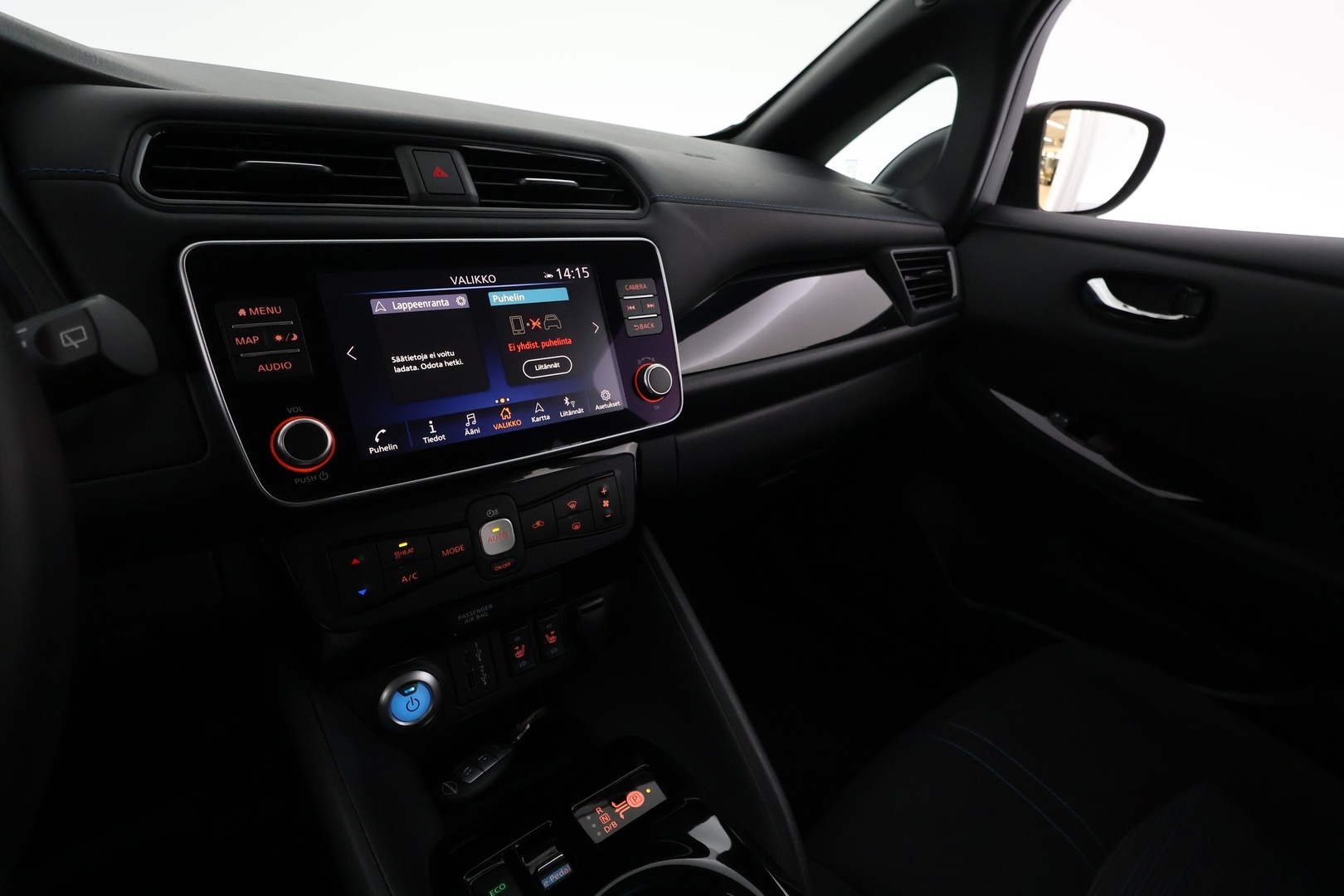 NISSAN Leaf 2023