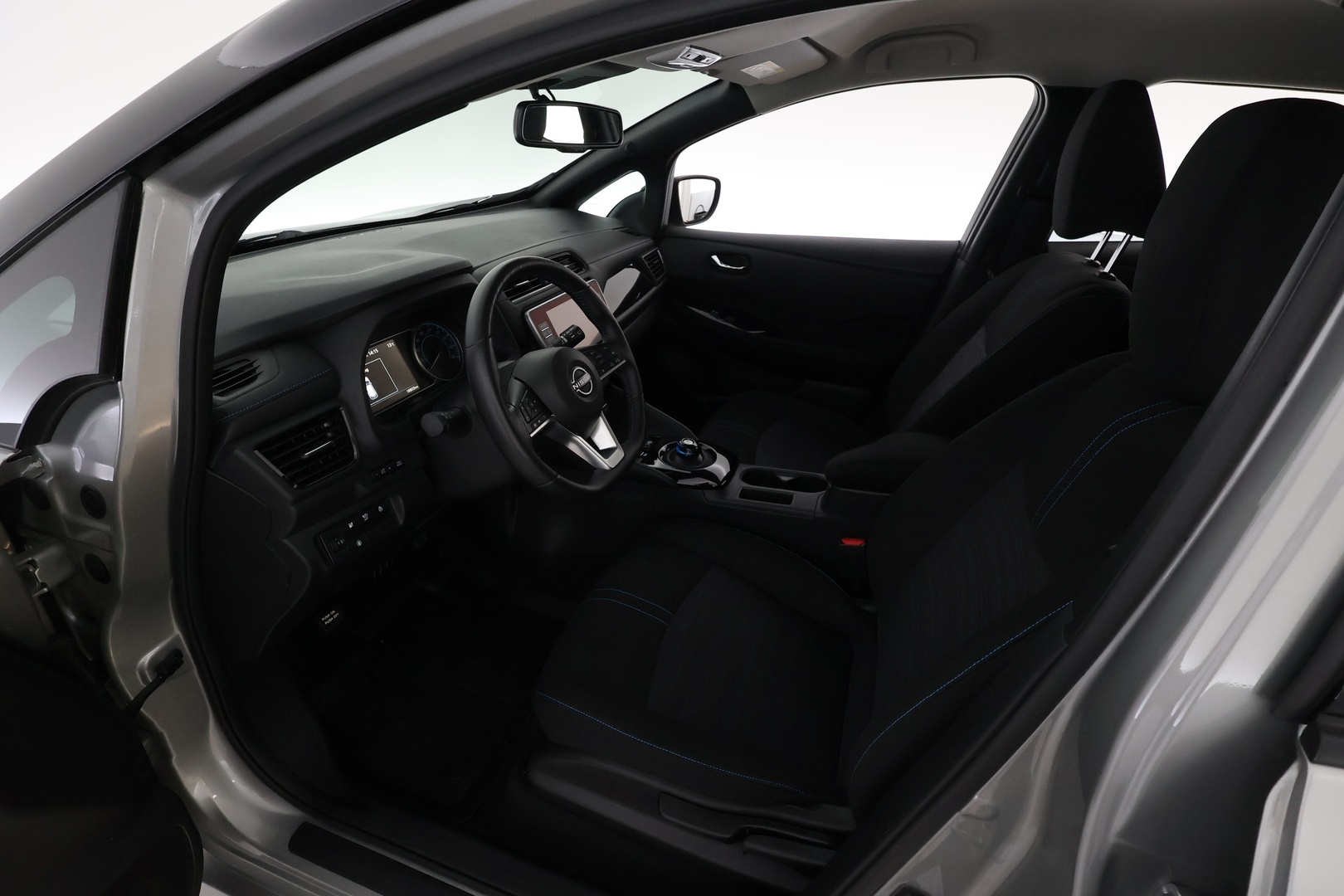 NISSAN Leaf 2023