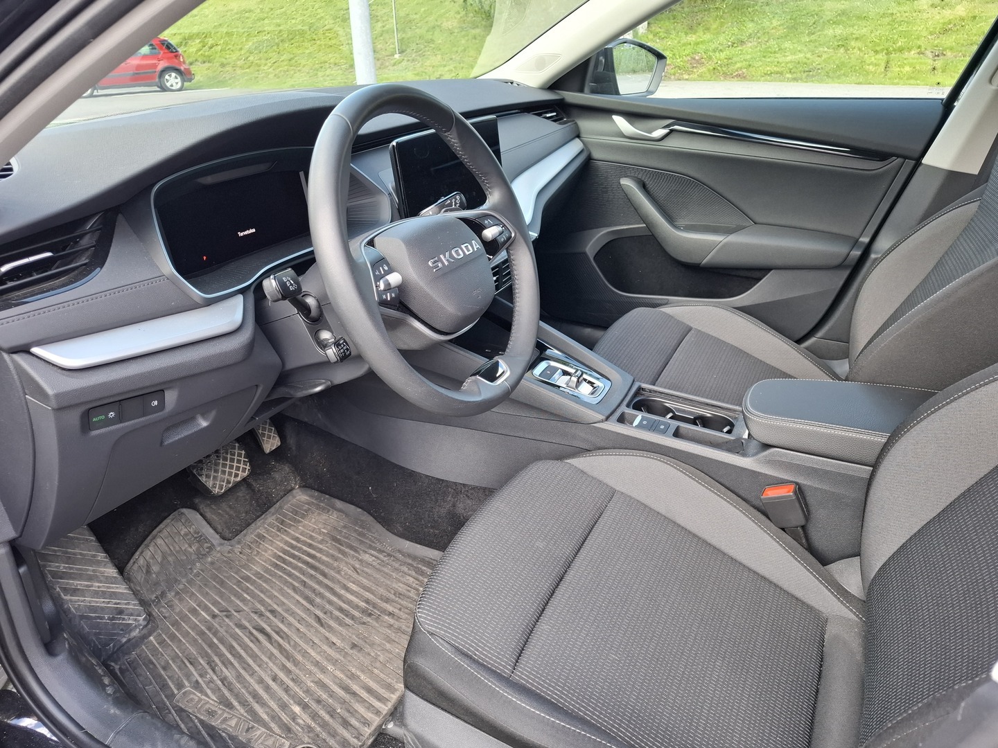 SKODA OCTAVIA 2025