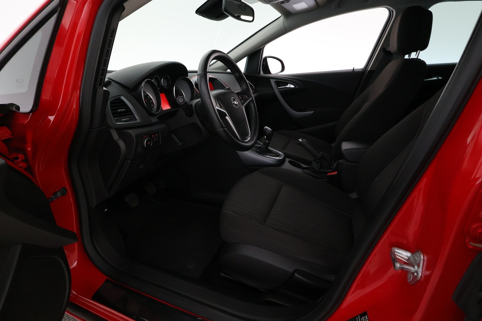 OPEL Astra 2013