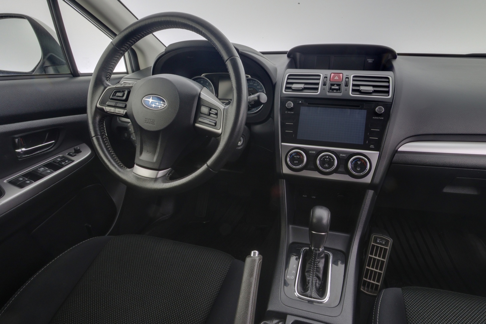 SUBARU XV 2015