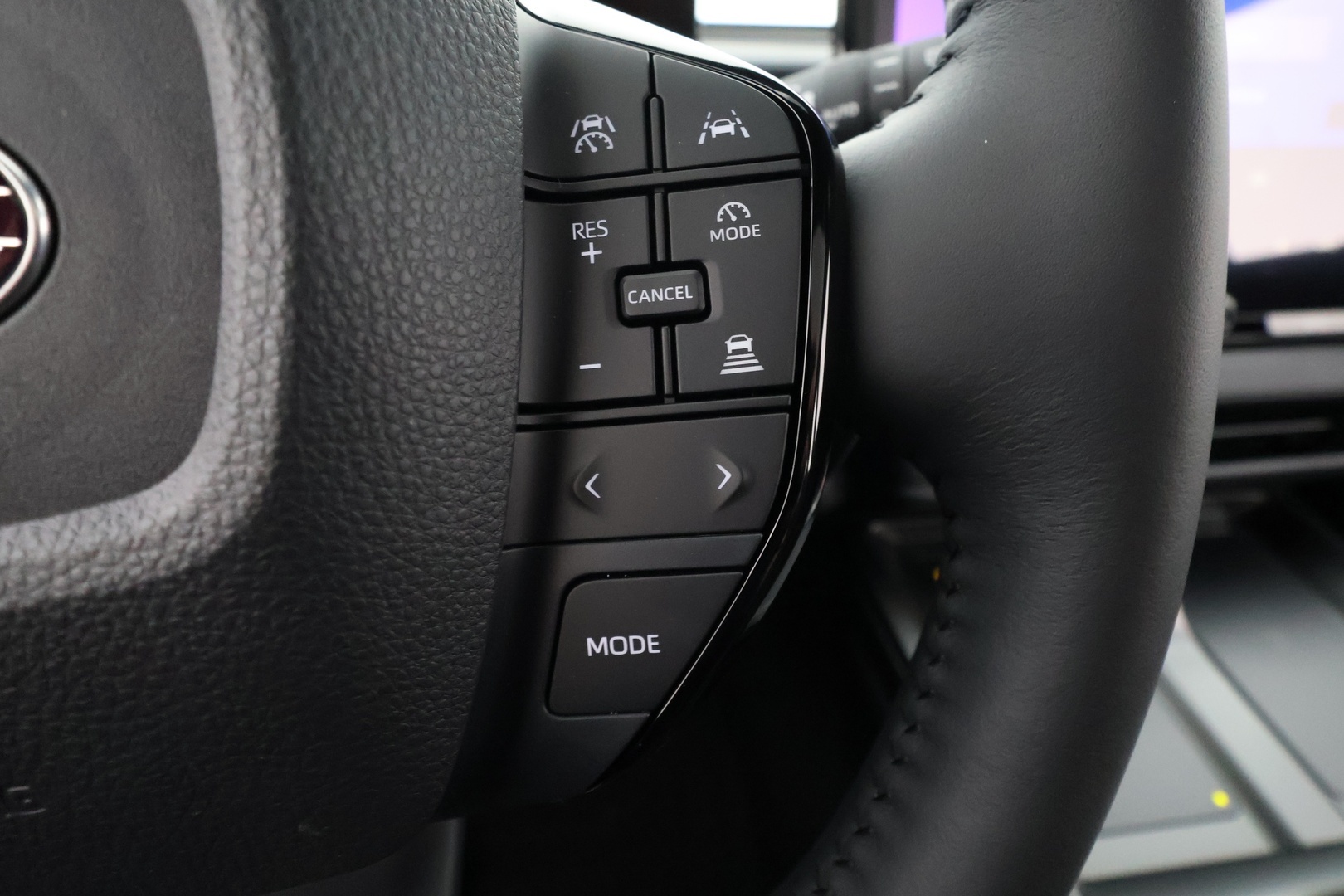 SUBARU e-Outback 2026