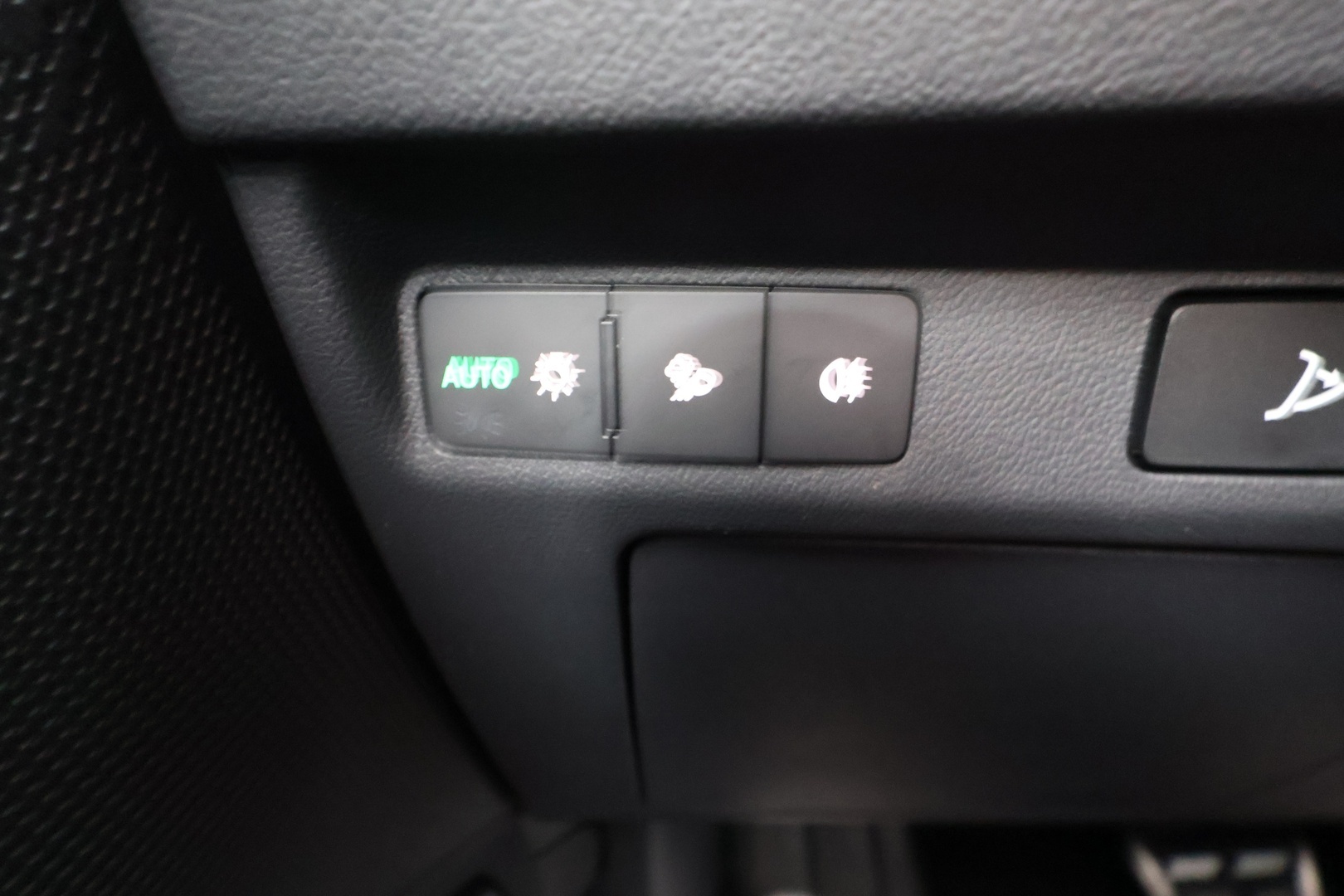 SKODA Enyaq 2026