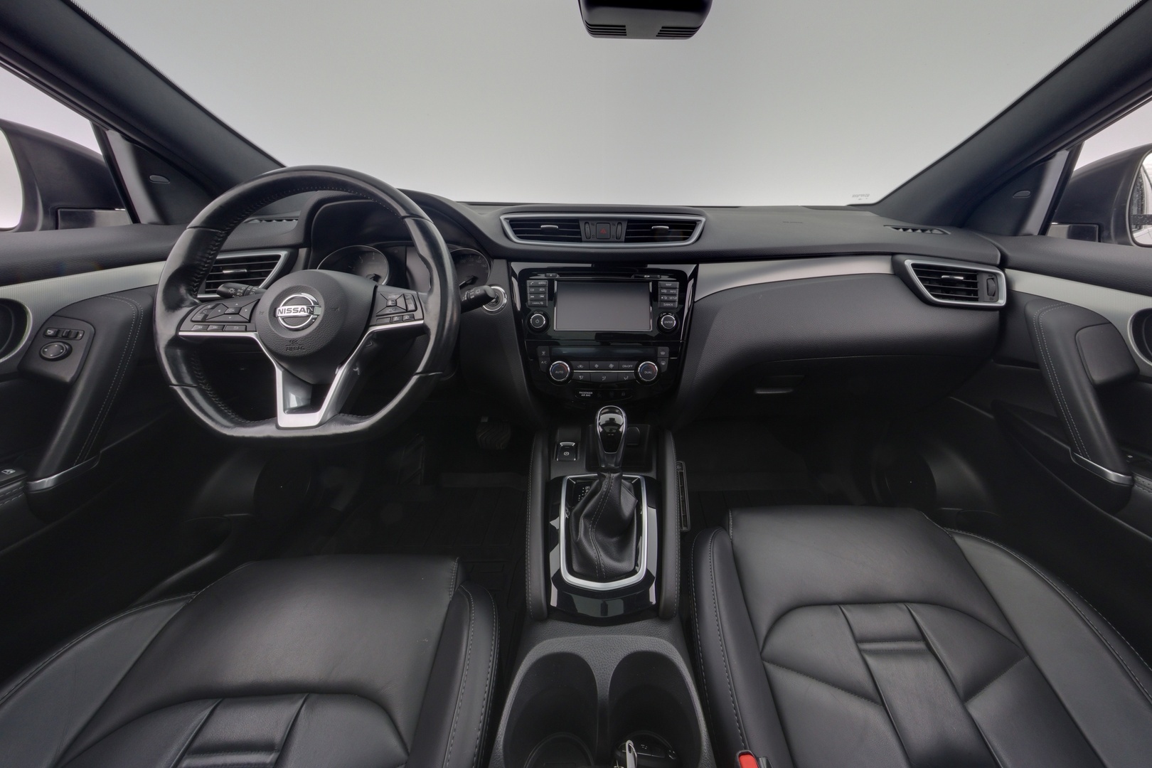 NISSAN Qashqai 2017