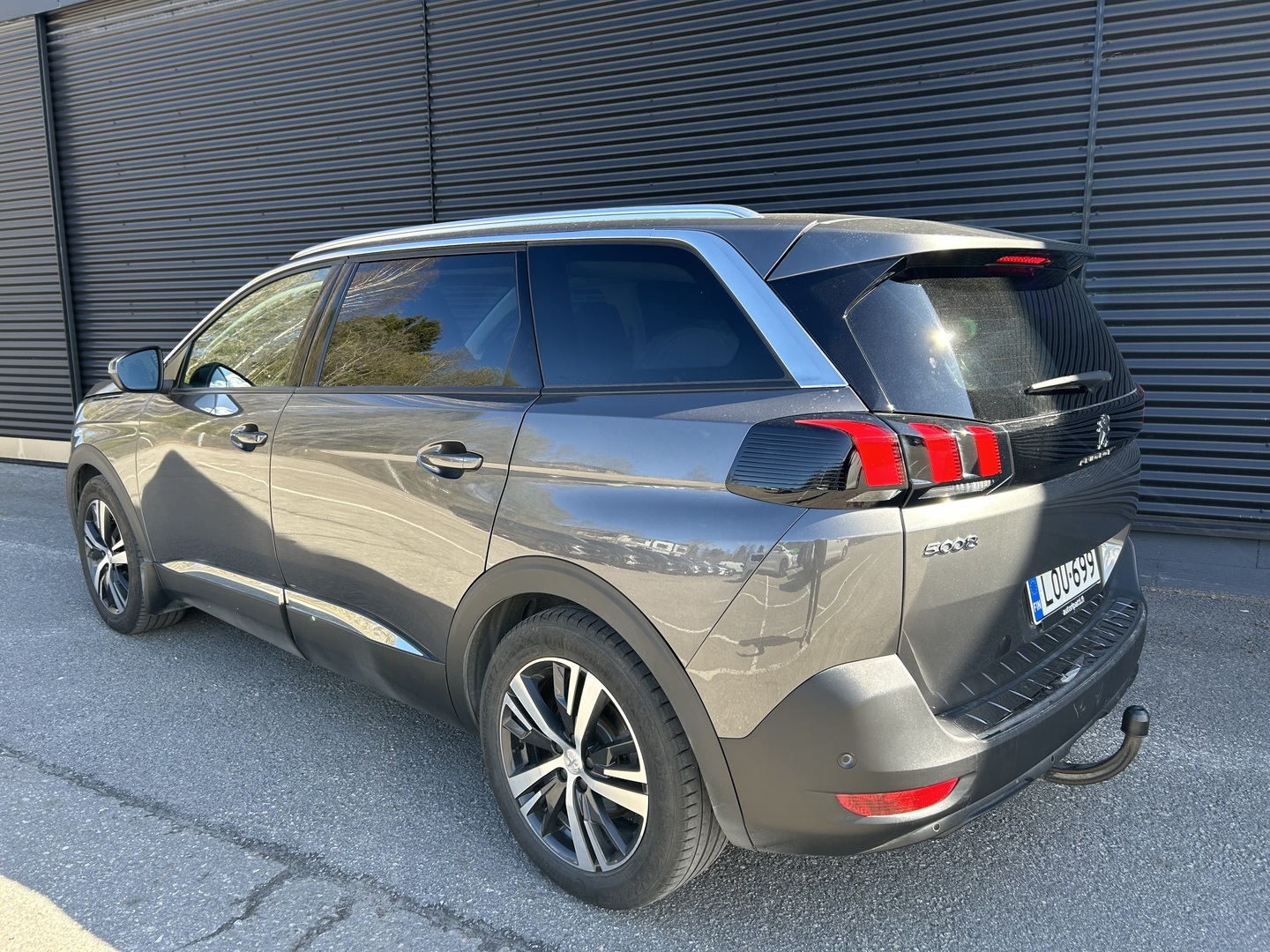 PEUGEOT 5008 2019
