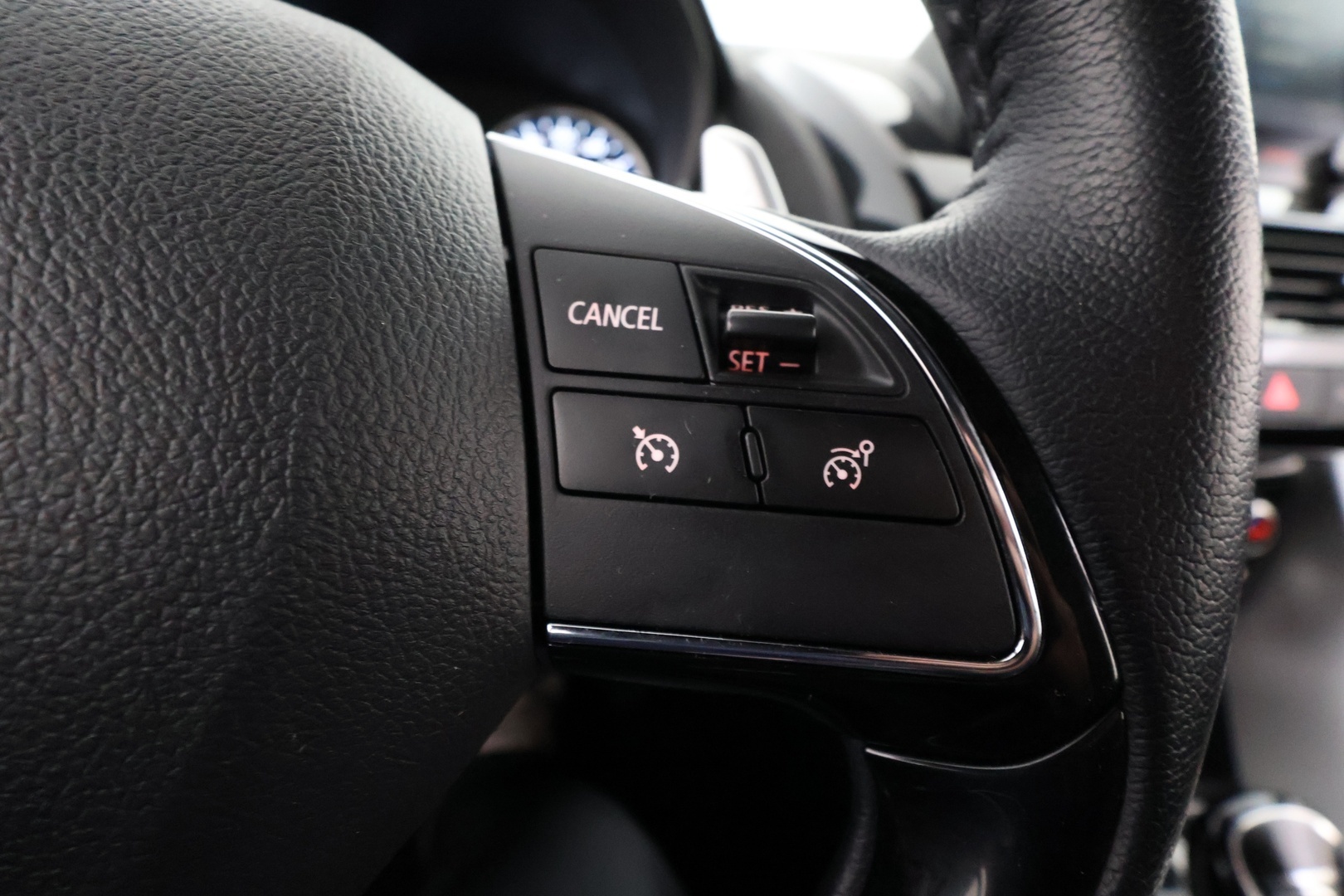 MITSUBISHI Eclipse Cross 2021
