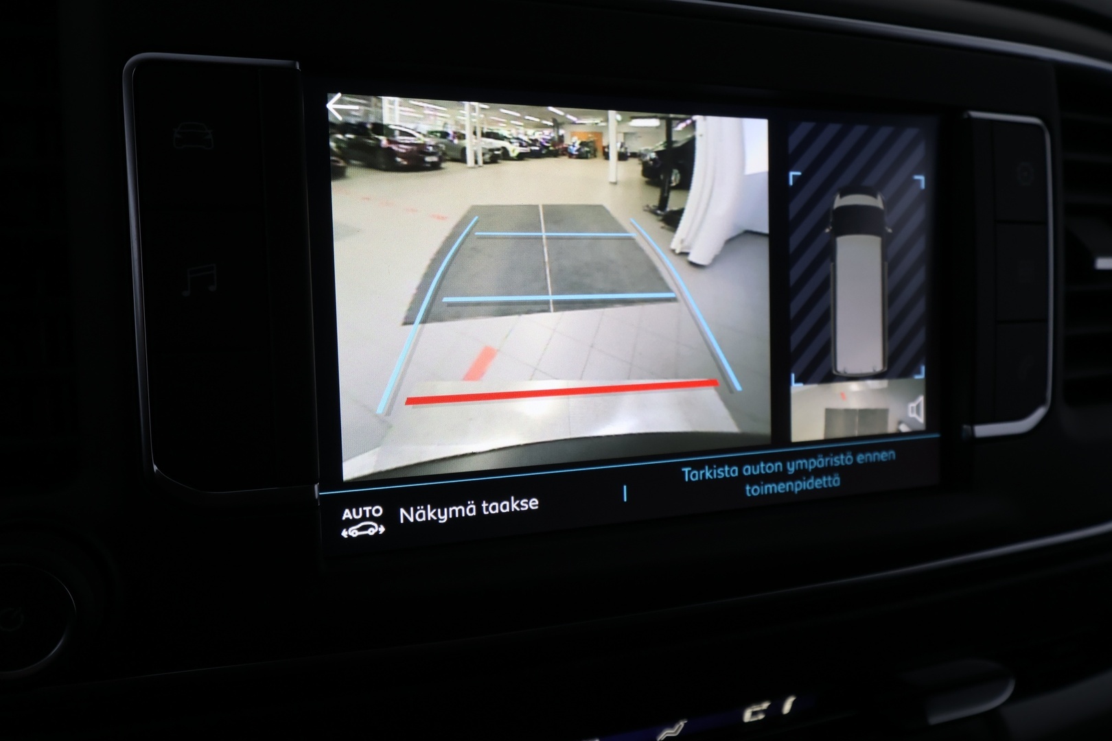 PEUGEOT e-Expert 2025