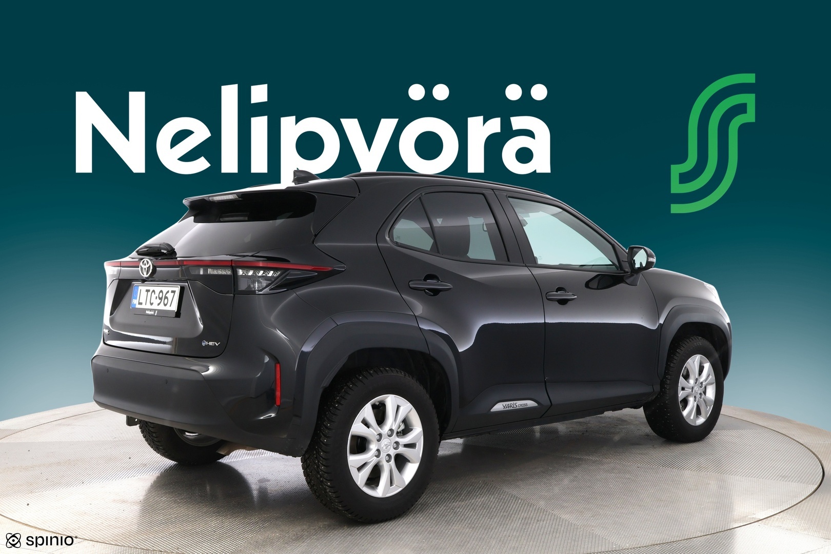 TOYOTA Yaris Cross 2025