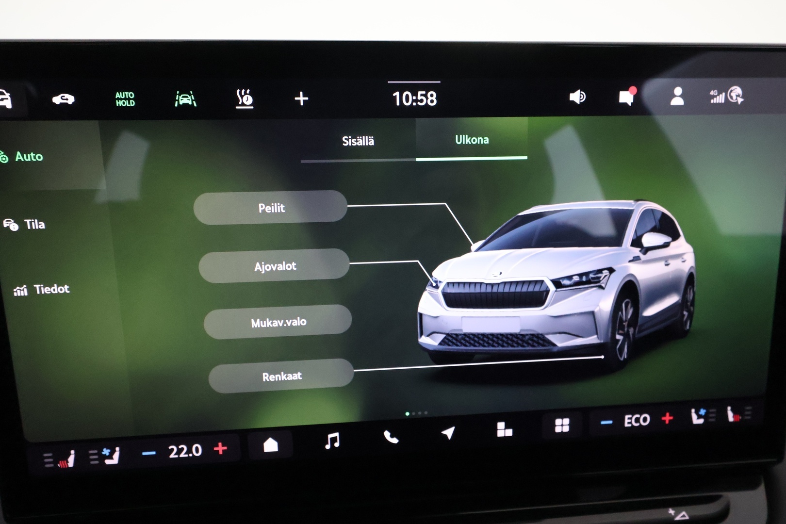 SKODA Enyaq 2025