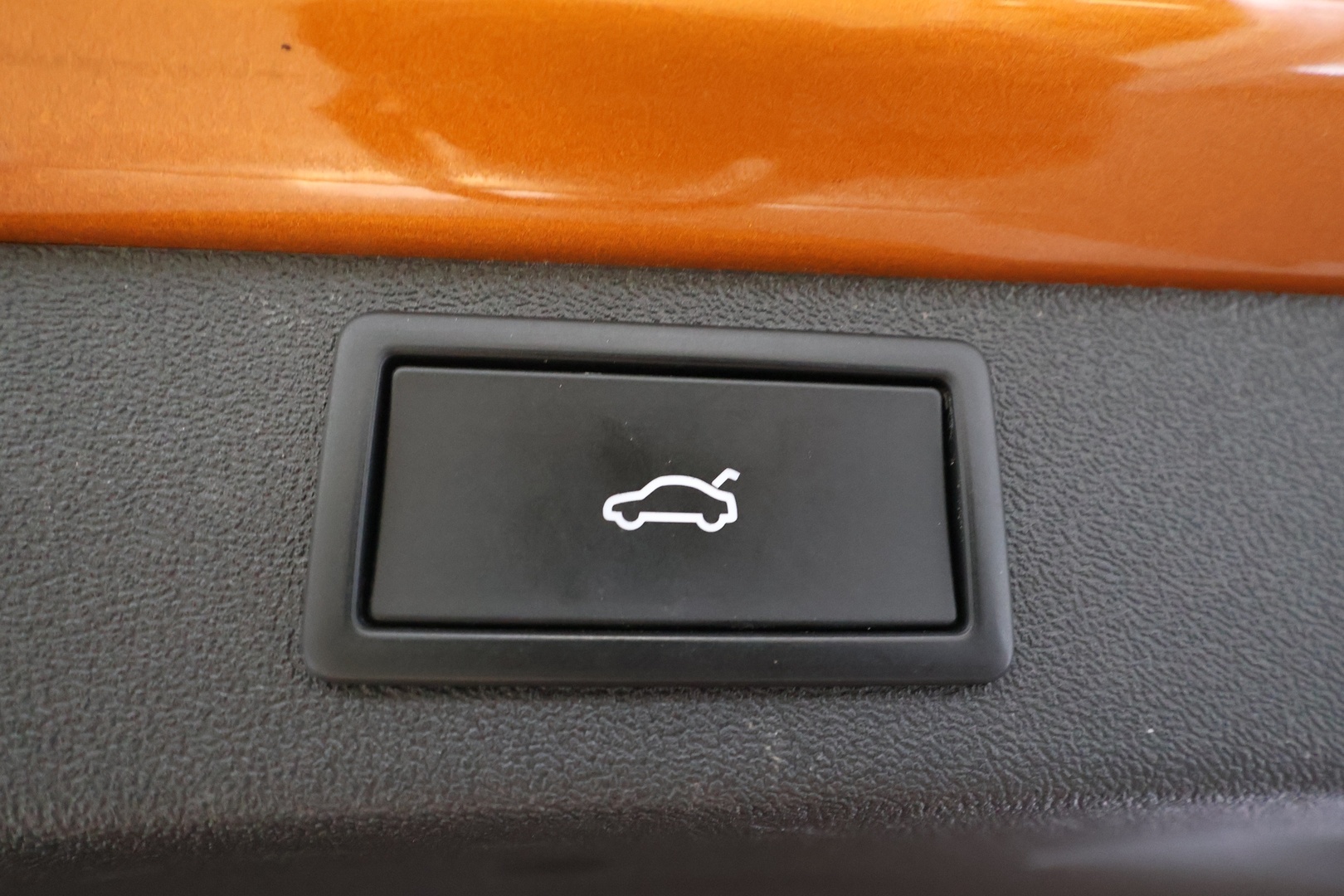 SKODA Enyaq 2025