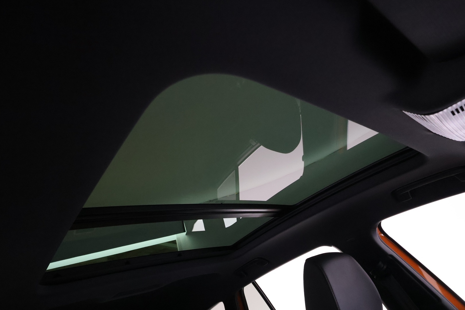 SKODA Enyaq 2025