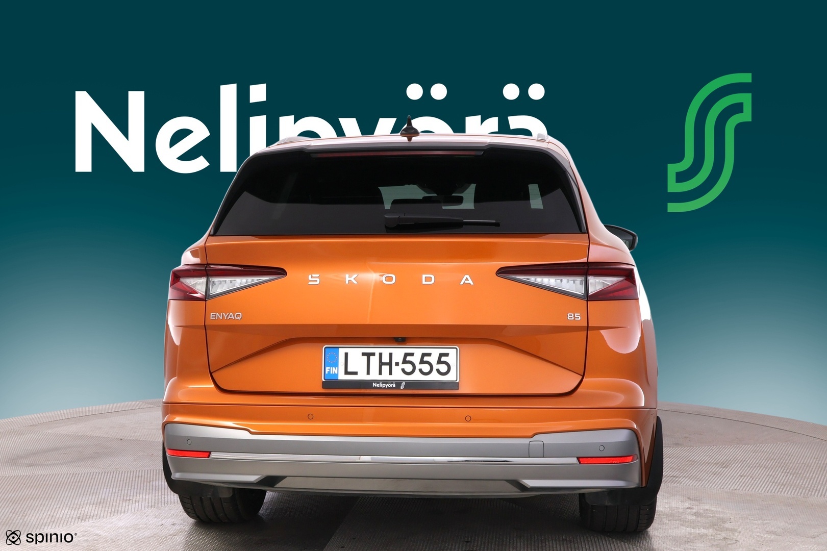 SKODA Enyaq 2025