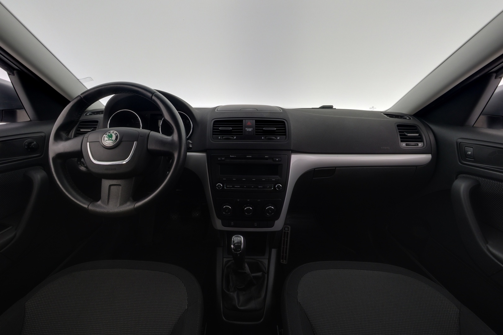 SKODA Yeti 2011