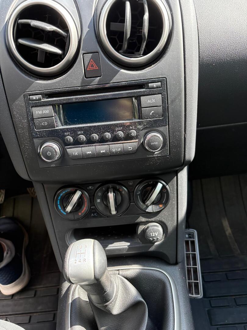 NISSAN Qashqai 2013