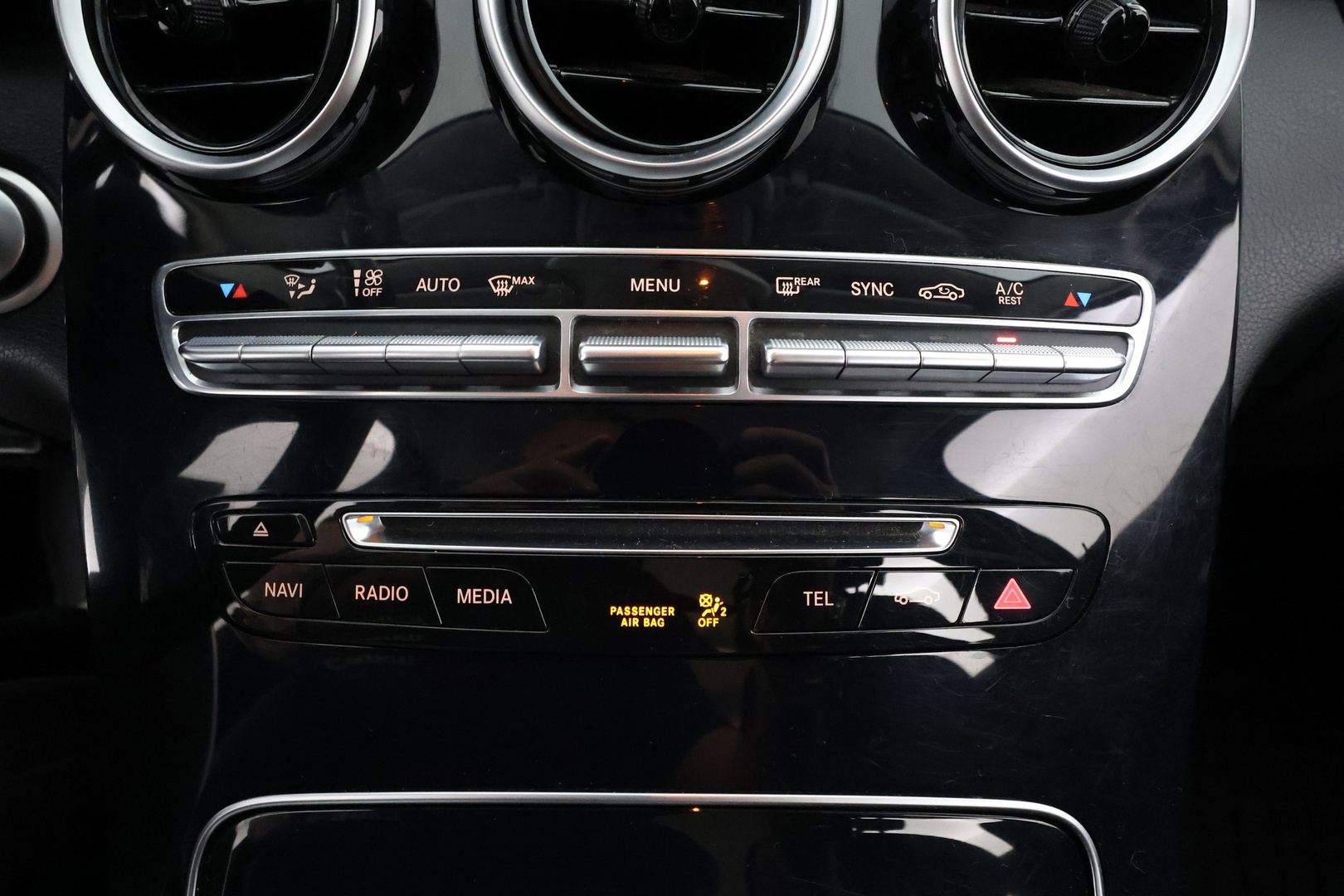 MERCEDES-BENZ C 2015