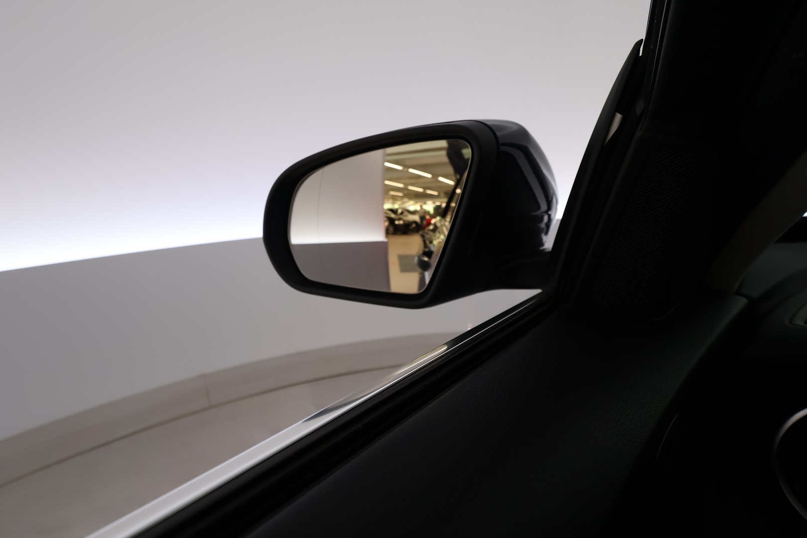 MERCEDES-BENZ C 2015