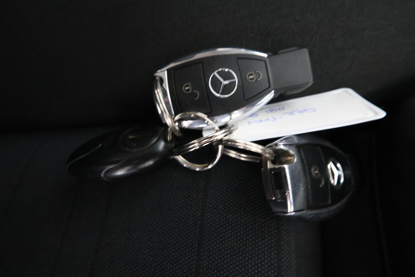 MERCEDES-BENZ C 2015