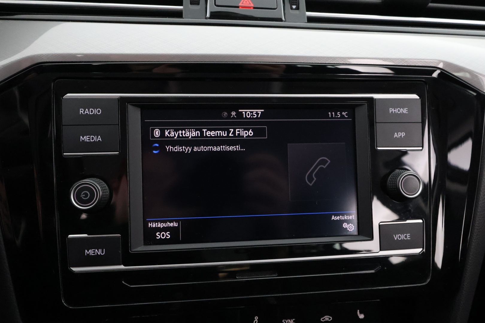 VOLKSWAGEN Passat 2022