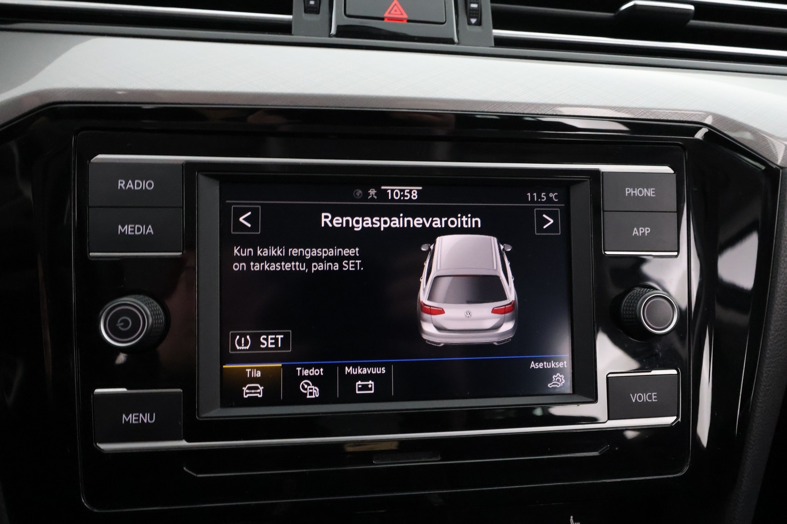 VOLKSWAGEN Passat 2022