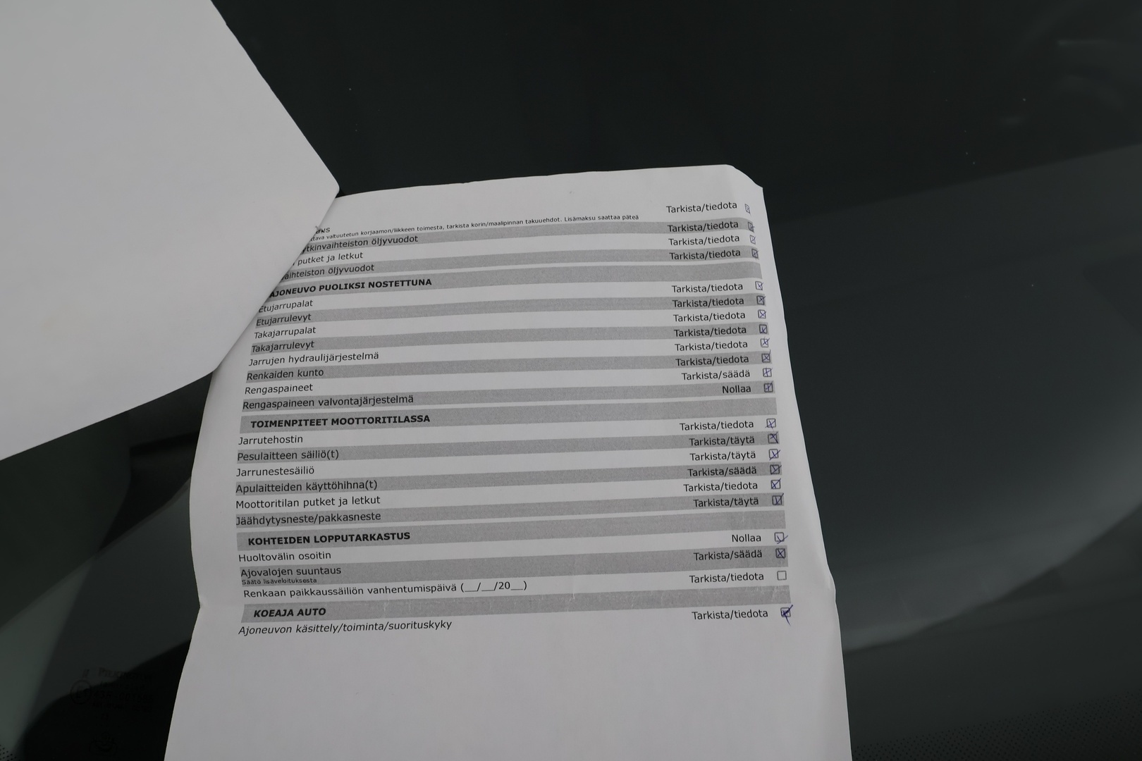 VOLKSWAGEN Passat 2022