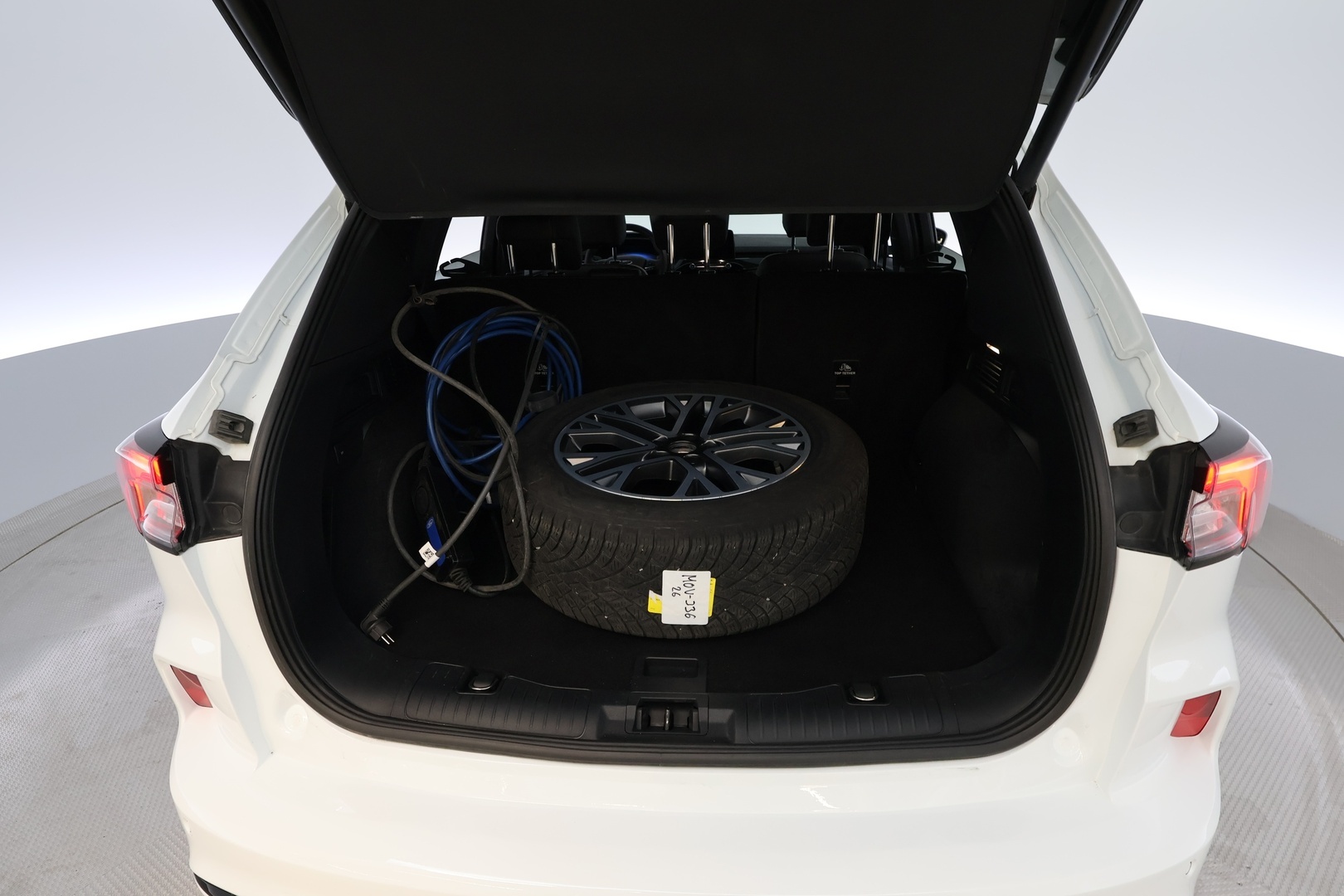 FORD Kuga 2023