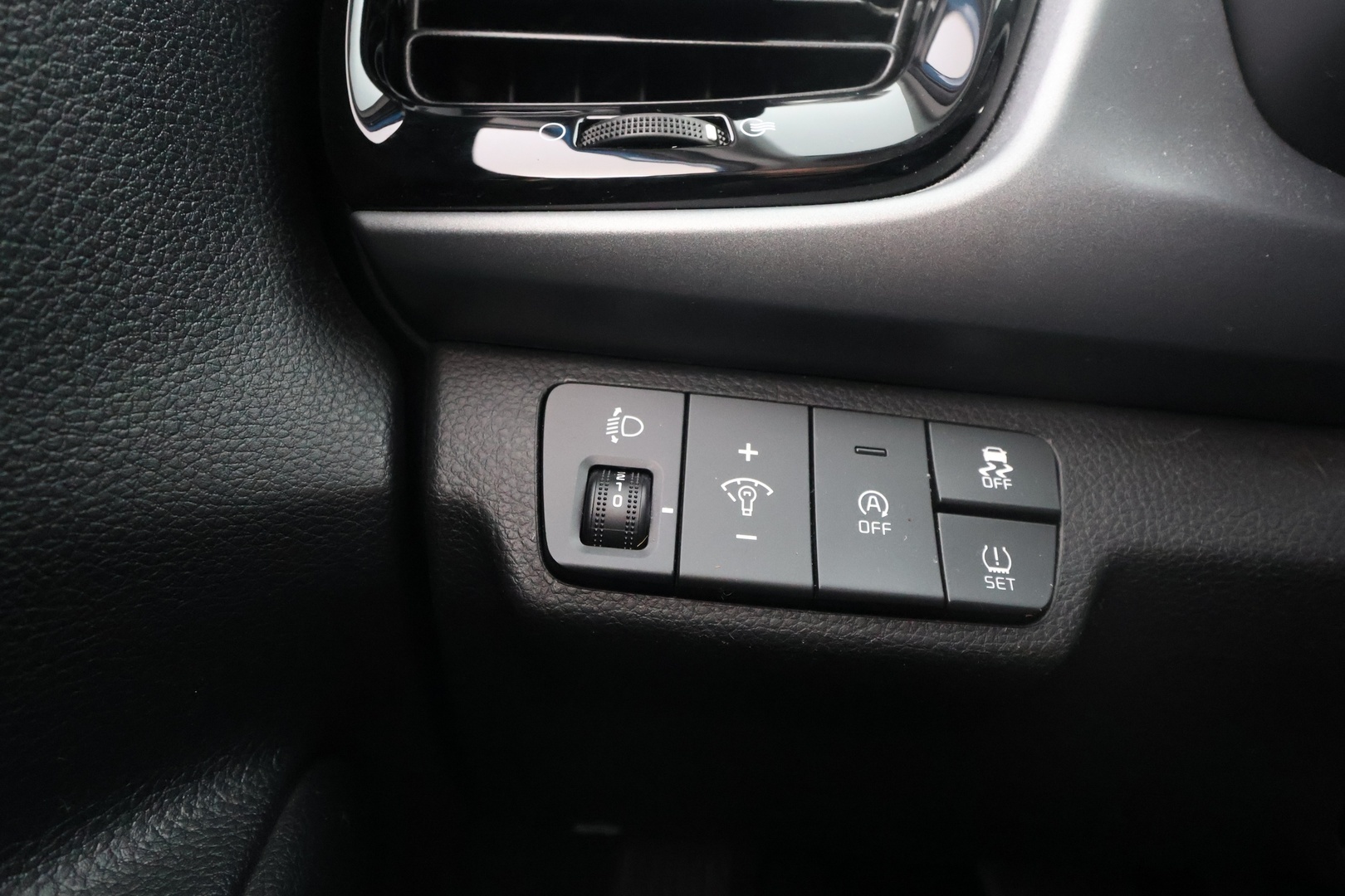KIA Rio 2023