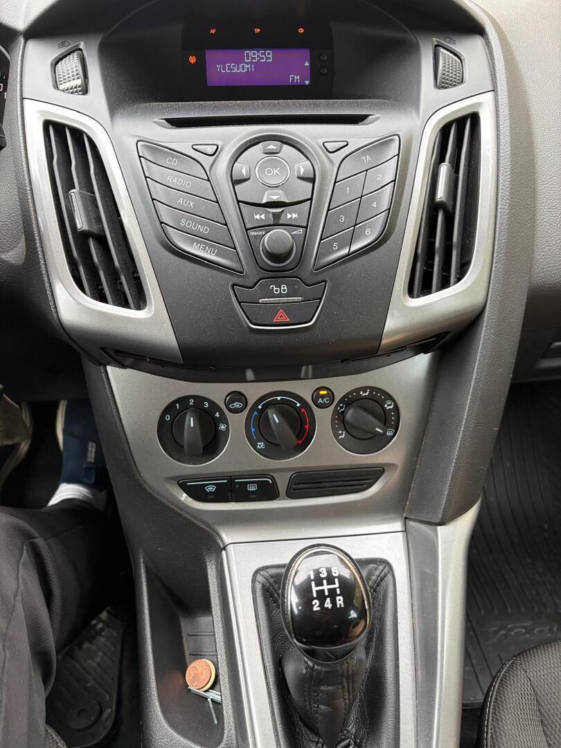 FORD Focus 9