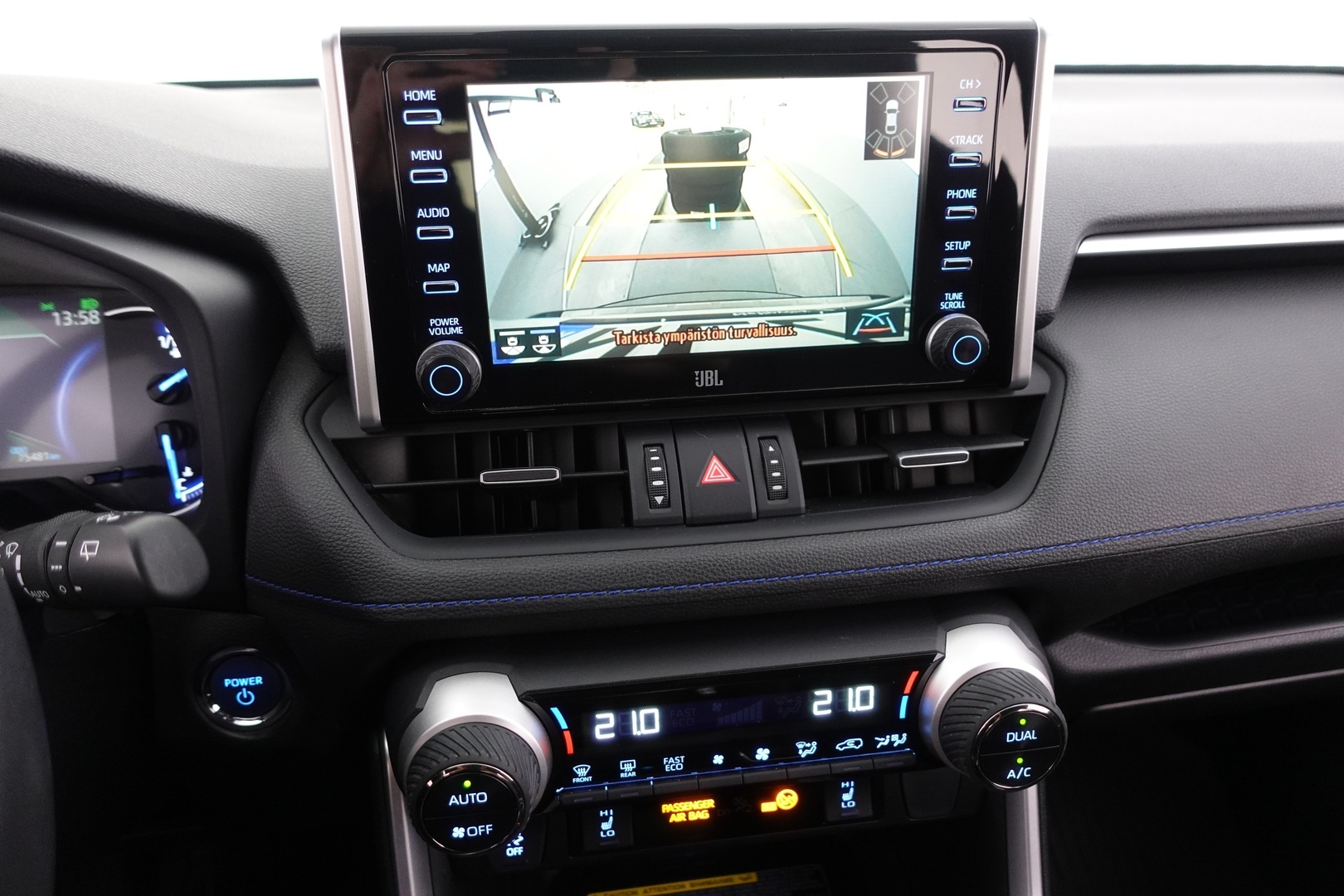 TOYOTA RAV4 2020